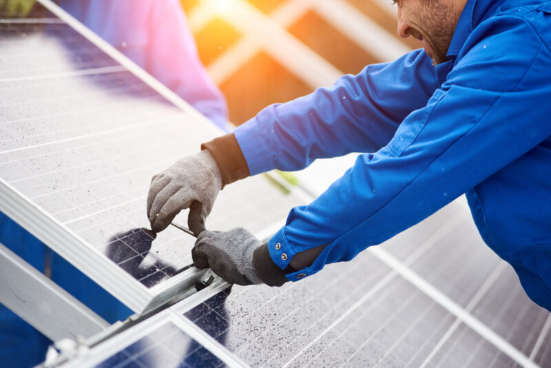Not all solar energy companies are created equal these days. Here's how simple it is to choose a solar energy company you can actually trust.